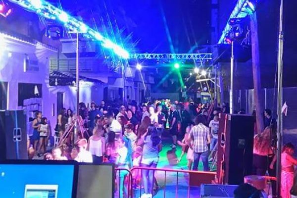 Eventos dix castillos hinchables valencia